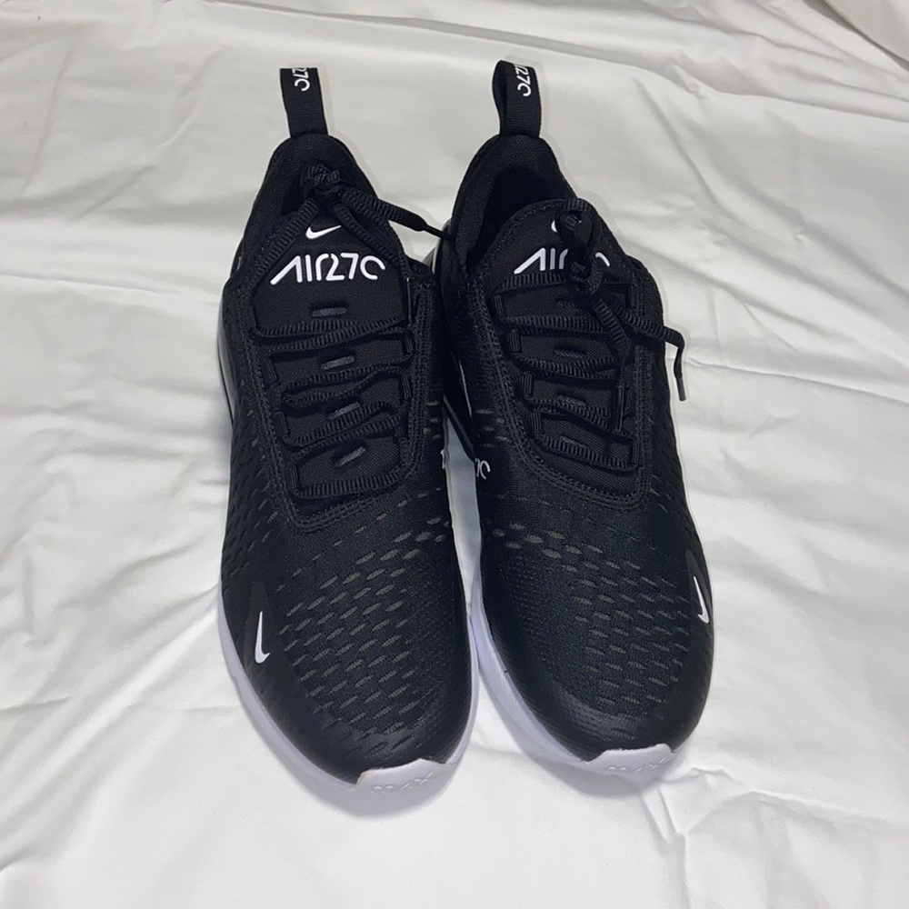 Nike Air Max 270s in Black